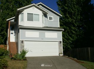 709 215th Pl SW, Lynnwood, WA 98036