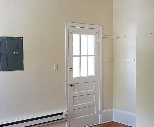 2nd image of 2901 Bayview Blvd Unit 1