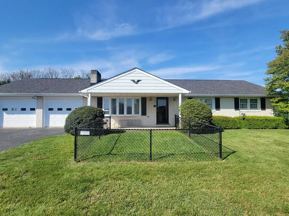 16118 Lappans Rd, Williamsport, MD 21795
