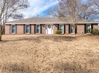 160 Fox Hollow Rd, Montgomery, AL 36109