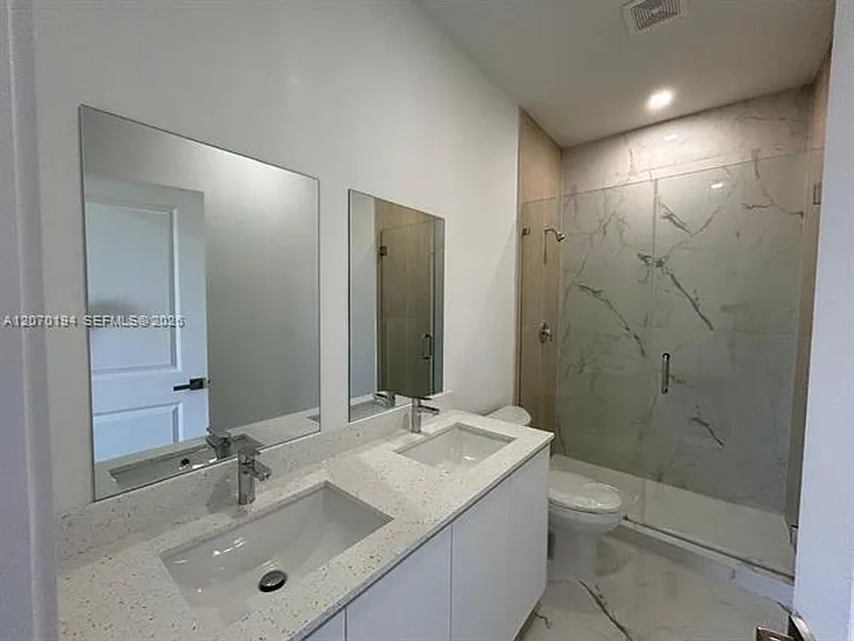 854 SW 1st St #Townhouse 854 — Photo 19
