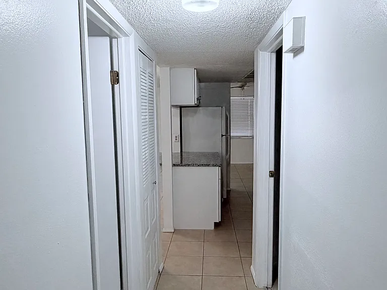 131 Sabal Ct #E — Photo 11
