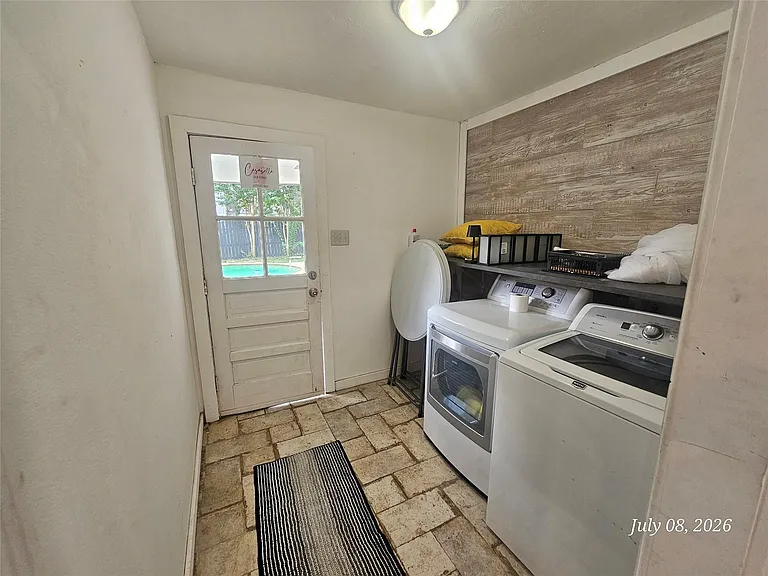 17911 Beaver Creek Dr — Photo 18