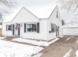 1206 S Ritger St, Appleton, WI 54915