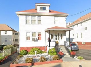 105 Puritan Rd, Somerville, MA 02145