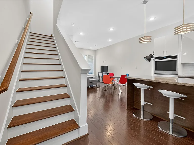 2401 Crawford St #C3D — Photo 20
