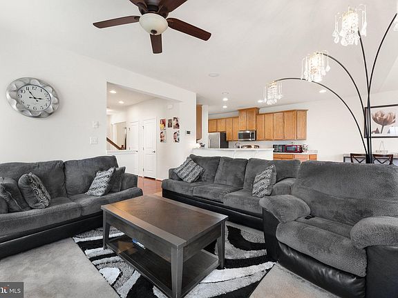 5th image of 9034 Randolph Cir