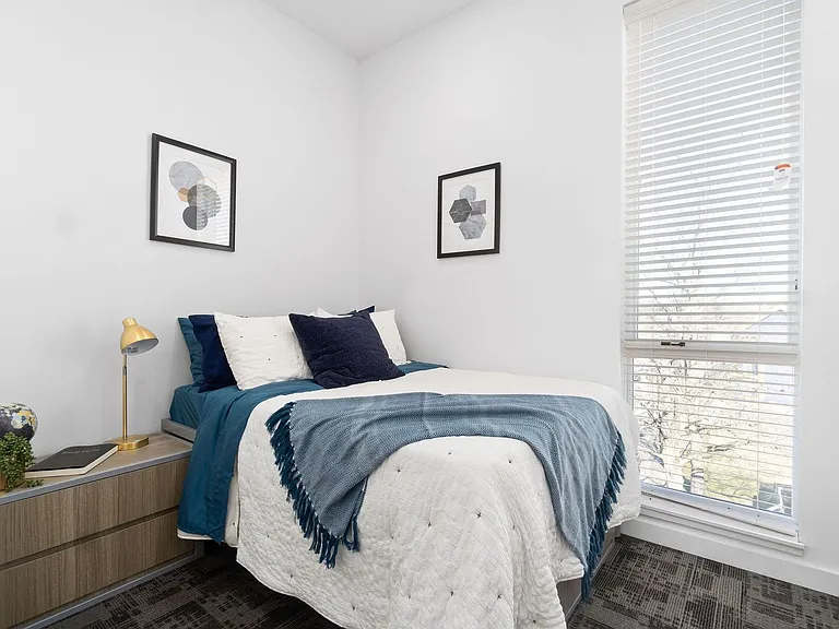 MAIN608 — Photo 25