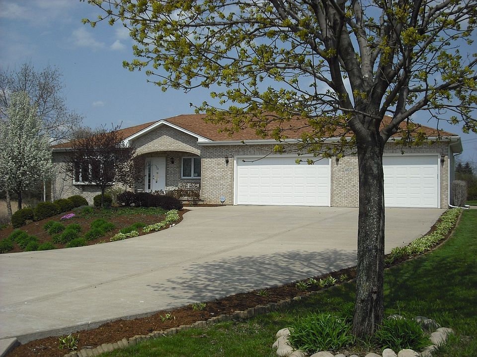 1st image of 14737 S Helen Ln