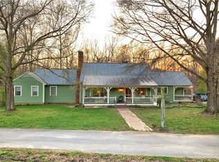 2119 Laura Ln, High Point, NC 27262