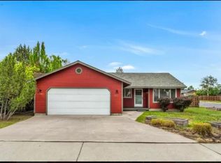 1915 NE Curtis Dr, Bend, OR 97701