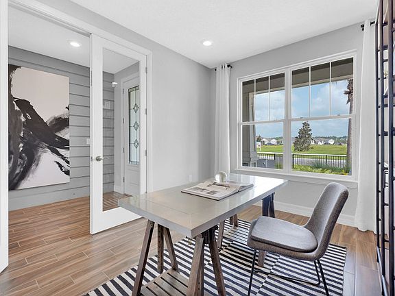 Mainstay Study Foyer