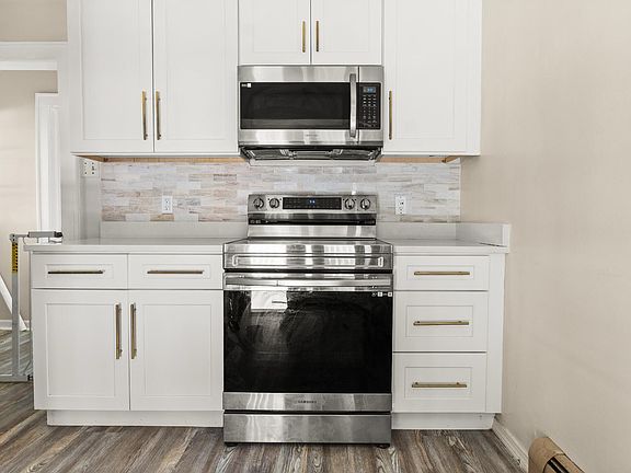 4th image of 45 Kensington Ave