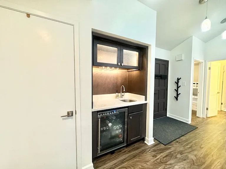 155 Gleneagles Dr — Photo 17