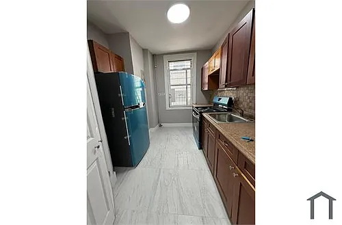 245 McClellan St #2W Photo 1 245 McClellan St #2W Photo 1