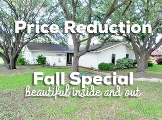 4462 Fiesta St, Fort Worth, TX 76133