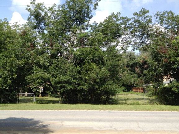 3rd image of 1325 N 69th Ave