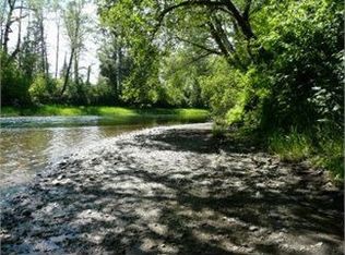 46 Bunker Rd, Hoquiam, WA 98550