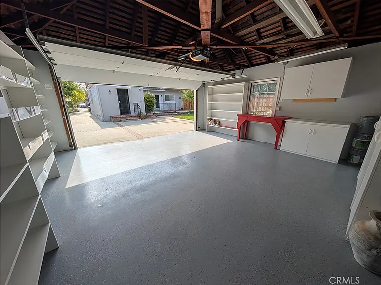 582 N Sunnyslope Ave — Photo 73