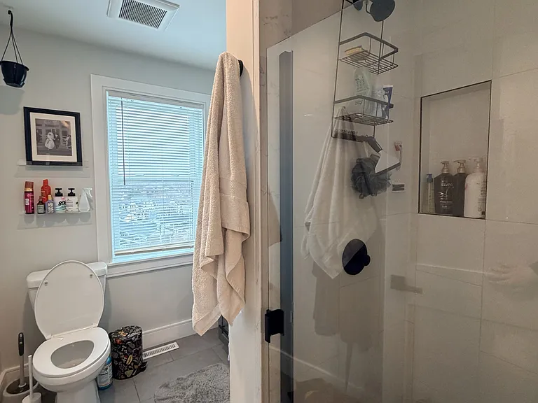 240 Palfrey St — Photo 14
