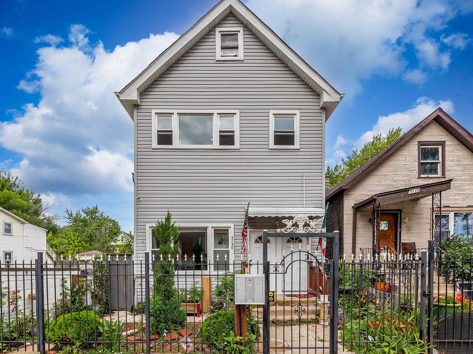 4730 S Bishop St — Photo 1