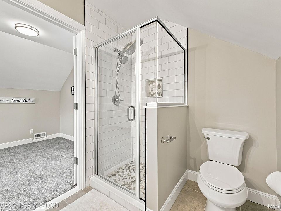 5808 Merriman Rd, photo 18
