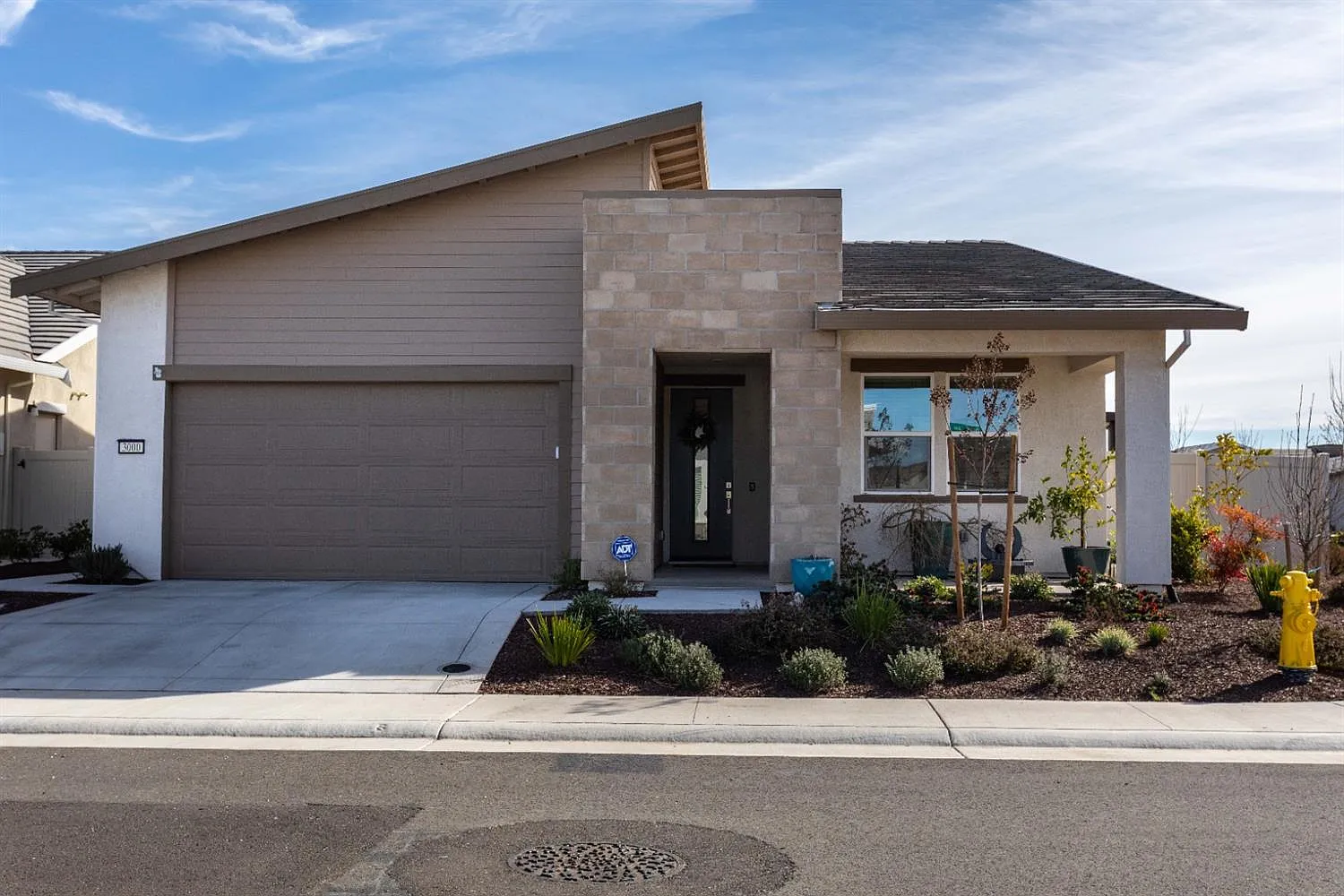 3000 Dusk Ln photo 1