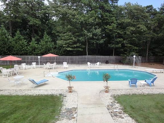 In-ground Pool with Spa