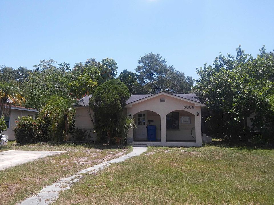 1st image of 5833 9th St N