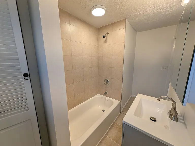 822 Prospect Ave — Photo 45