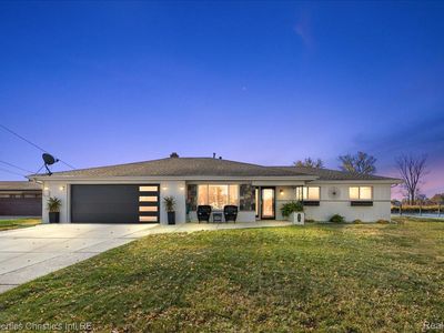 38695 Venetian Dr, Harrison Township, MI, 48045