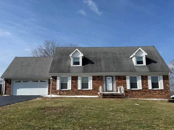 514 Scenic Dr, Harrodsburg, KY 40330