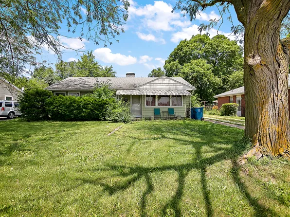 345 W Brookmont Blvd, Bradley, IL 60915