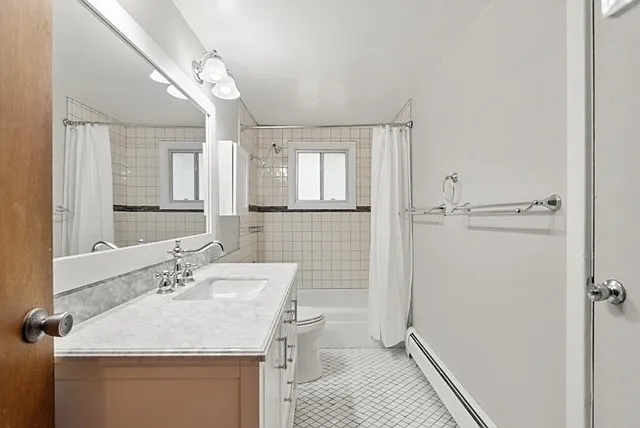 1285 Riverside Dr — Photo 17
