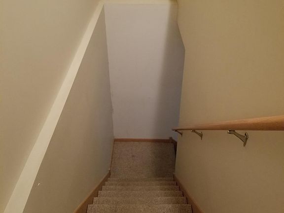 4th image of 2053 Woodlynn Ave E