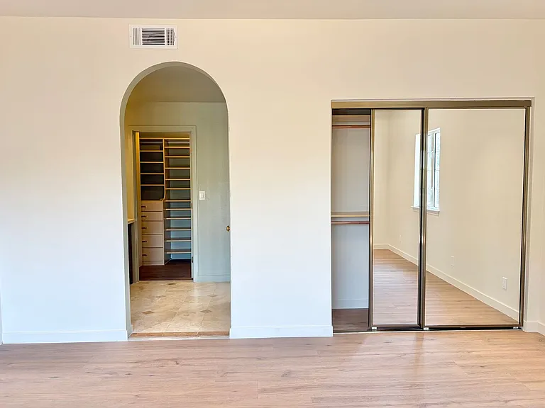 1515 Indiana Ave — Photo 18