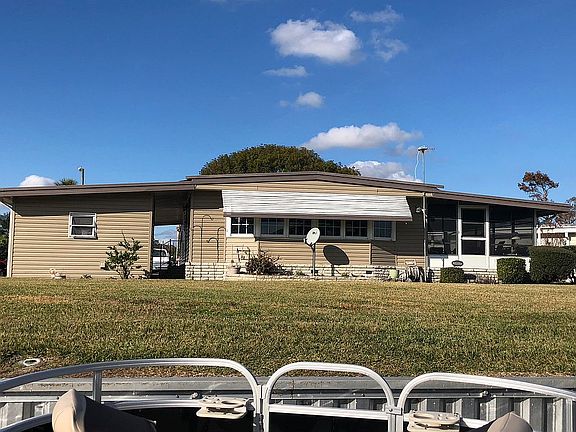 2nd image of 34200 Island Dr