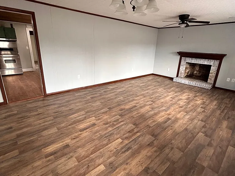 5365 W Oglethorpe Hwy — Photo 12