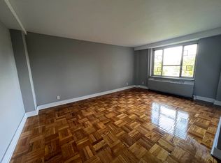 185-03 64th Ave #3, Fresh Meadows, NY 11365