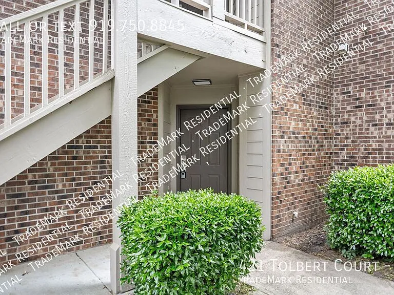 421 Tolbert Ct #C — Photo 37
