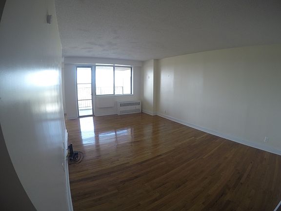 2nd image of 40 E Sidney Ave APT 8L