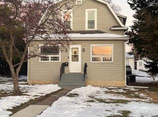 113 Orchard St, Round Lake, IL