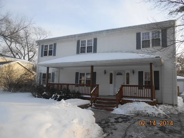3601 Linneman St photo 1