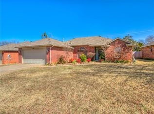 1508 Victoria Pl, Edmond, OK 73003