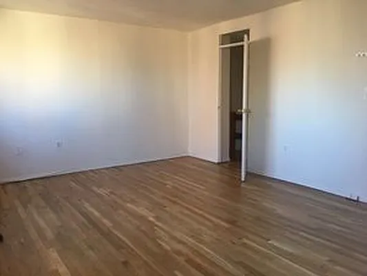 Rented by Abington Properties | media 12