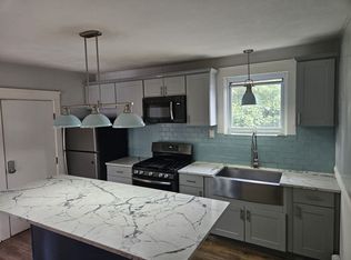 80 Terrace Ave FLOOR 3, Providence, RI 02909