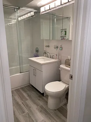 Rented by Bond New York | media 9