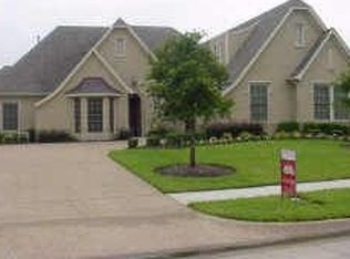 2109 Westchester Dr, Mansfield, TX 76063