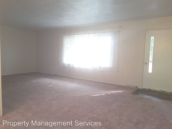 2nd image of 56099 River Shore Ln