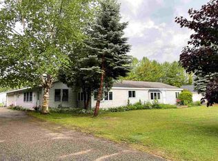3640 Pickerel Lake Rd, Petoskey, MI 49770